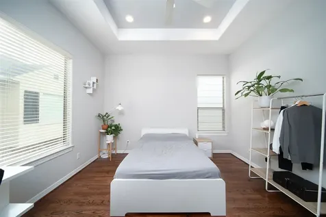 3848 Center Street Houston TX 77007