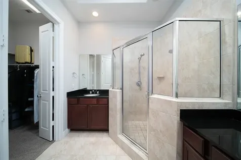 3848 Center Street Houston TX 77007