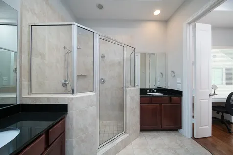 3848 Center Street Houston TX 77007