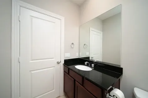 3848 Center Street Houston TX 77007