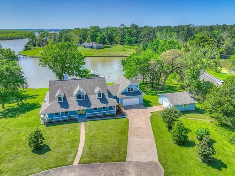331 Memphis Bell Trinity TX 75862