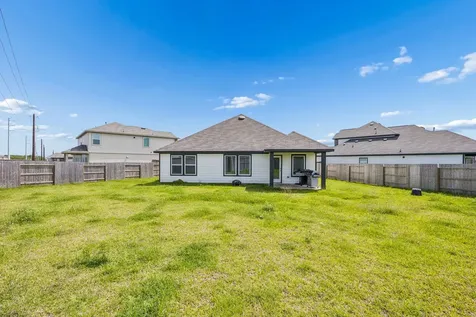 4989 Perennial Lane La Marque TX 77568