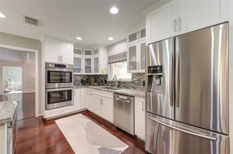 15739 Fleetwood Oaks Drive Houston TX 77079