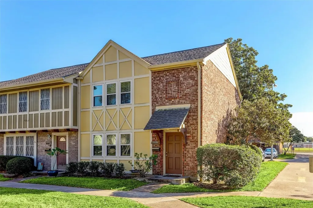 10458 Hammerly Boulevard 66 Houston TX 77043