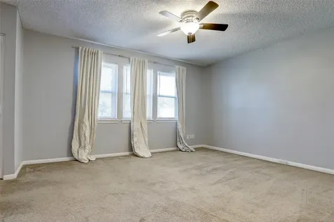 10458 Hammerly Boulevard 66 Houston TX 77043