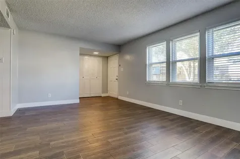 10458 Hammerly Boulevard 66 Houston TX 77043