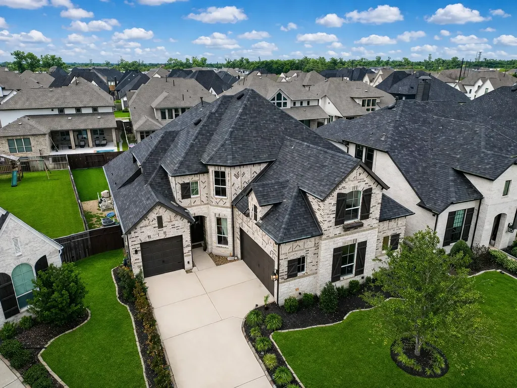9011 Delta Place Court Missouri City TX 77459