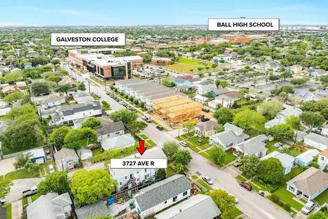 3727 Avenue R Galveston TX 77550
