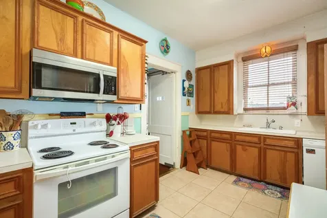 3727 Avenue R Galveston TX 77550