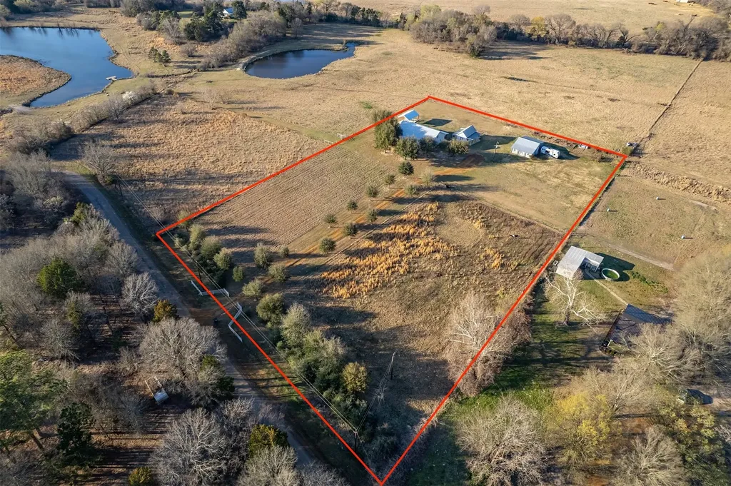 6751 - B Cr 4710 Larue TX 75770