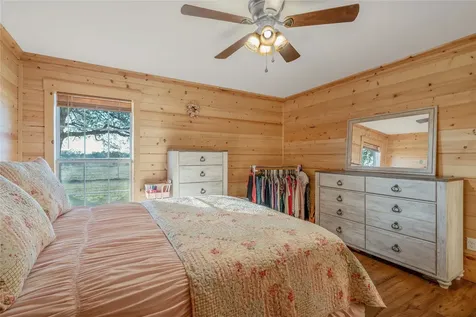 6751 - B Cr 4710 Larue TX 75770