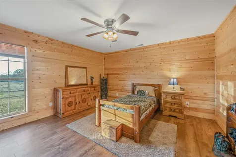 6751 - B Cr 4710 Larue TX 75770