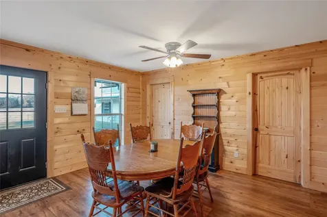 6751 - B Cr 4710 Larue TX 75770