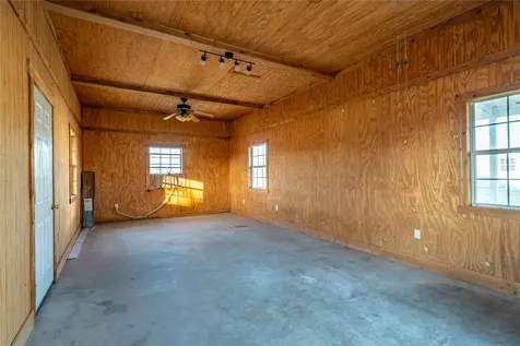 6751 - B Cr 4710 Larue TX 75770