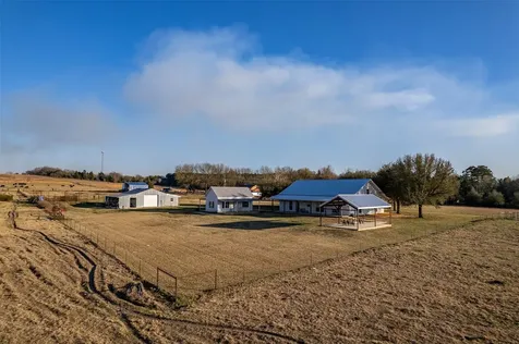 6751 - B Cr 4710 Larue TX 75770