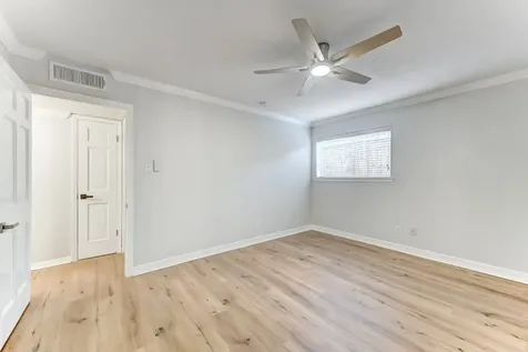 3224 Timmons Lane 157 Houston TX 77027