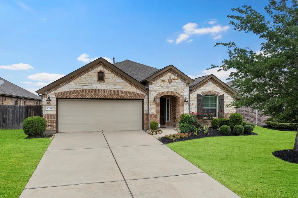 20726 Arrow Falls Lane Richmond TX 77407