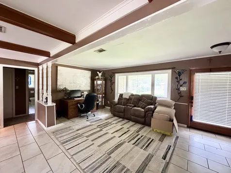 208 Robinhood Circle Crockett TX 75835