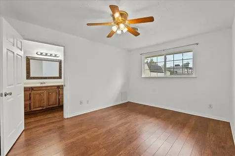 635 Meadowlawn Street La Porte TX 77571