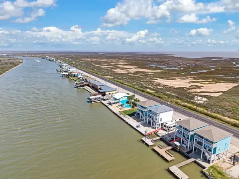 2786 Fm-2031 Matagorda TX 77414