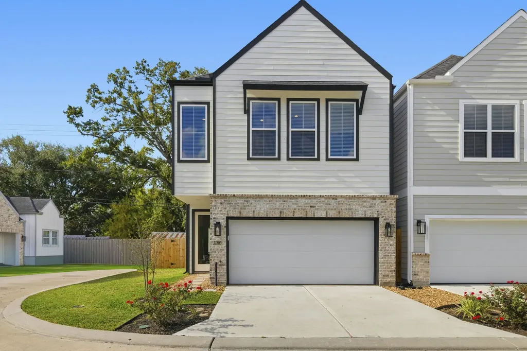 11303 Stonework Grove Lane Houston TX 77076
