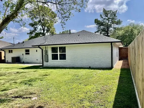 12122 Chimney Rock Road Houston TX 77035
