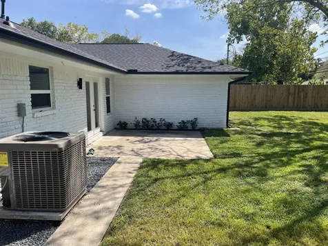 12122 Chimney Rock Road Houston TX 77035