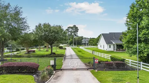12126 Pin Oak Drive Magnolia TX 77354