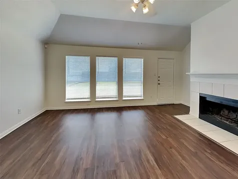 30 Huntington Bend Drive Manvel TX 77578