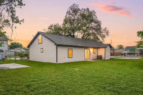 1003 Reid Street Houston TX 77022