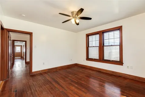 2215 Avenue O 1/2 Galveston TX 77550