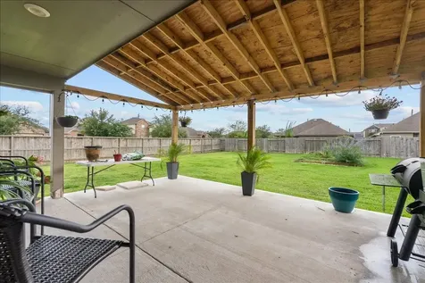 356 Century Oaks Lane Hitchcock TX 77568