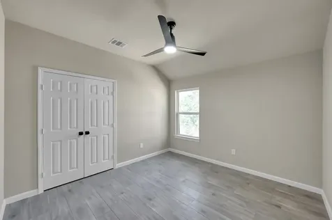 106 Harbor Court Drive Conroe TX 77356