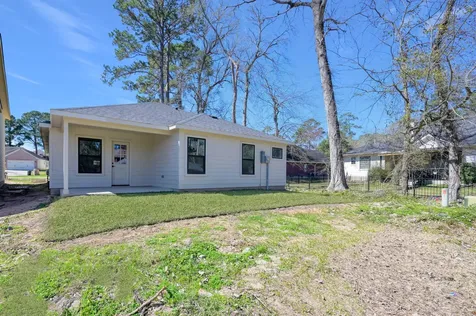 106 Harbor Court Drive Conroe TX 77356