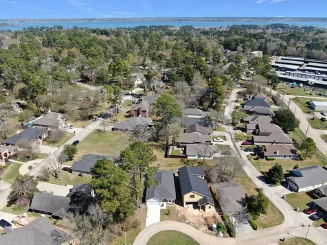 106 Harbor Court Drive Conroe TX 77356