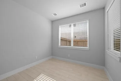 408 Hearthstone Lane Waller TX 77484