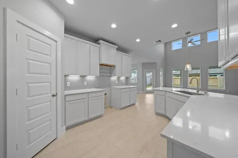 408 Hearthstone Lane Waller TX 77484