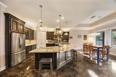 12122 Hawthorne Drive Montgomery TX 77356