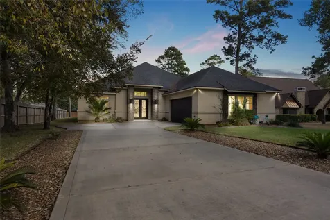 12122 Hawthorne Drive Montgomery TX 77356