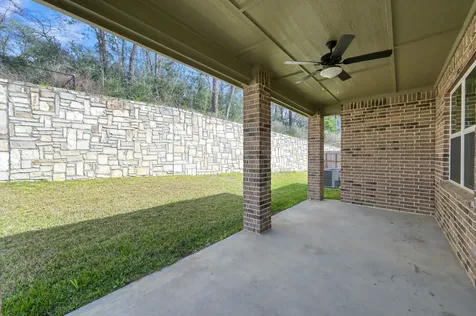 6294 Wedgewood Hills Drive Conroe TX 77304