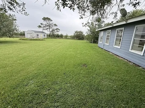 5589 County Road 469 Brazoria TX 77422