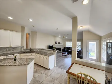 1606 Tynemouth Drive Pasadena TX 77504