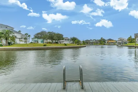 12822 Santiago Circle Galveston TX 77554