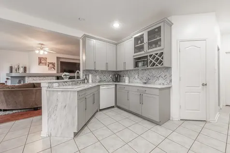 1310 Big Pines Tomball TX 77375