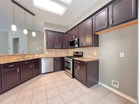 67 N Merryweather Circle Conroe TX 77384