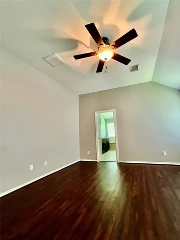 67 N Merryweather Circle Conroe TX 77384