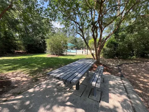 67 N Merryweather Circle Conroe TX 77384