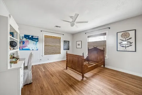 506 E Sixth Street Brenham TX 77833