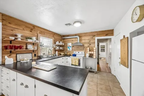 506 E Sixth Street Brenham TX 77833
