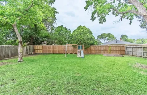 7514 Glenbriar Place Houston TX 77489